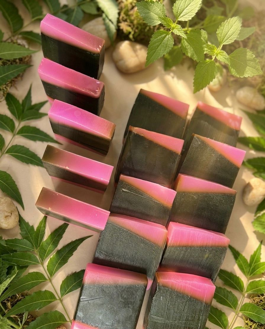 Neem Kuppaimeni Anti-Acne Soap
